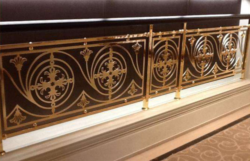 爆花鑫鋅鋼陽臺護欄實拍