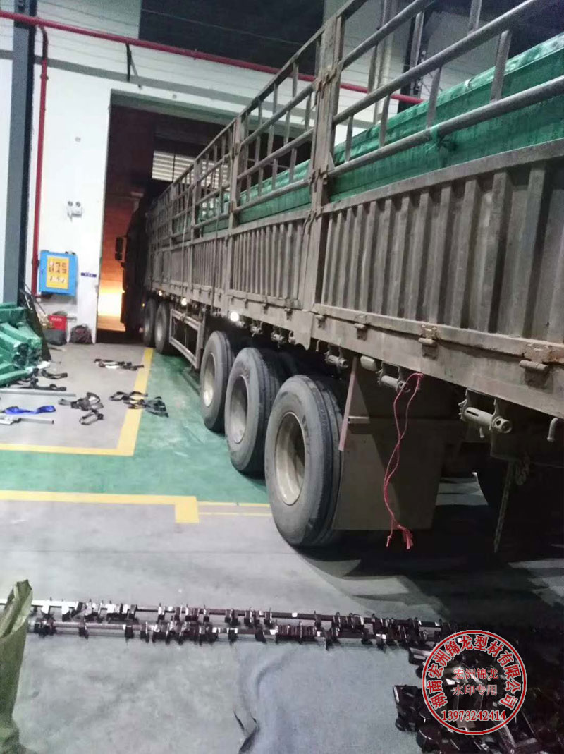 宏洲錦龍鋅鋼型材每天出貨狀況